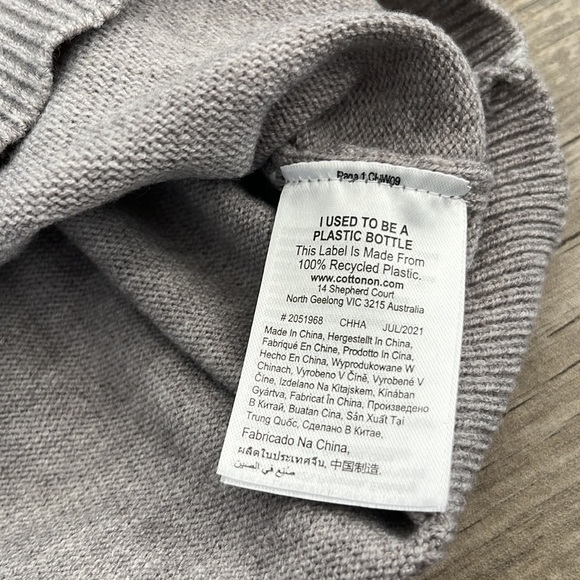 Xs gray Cotton:On sweater - Picture 7 of 7